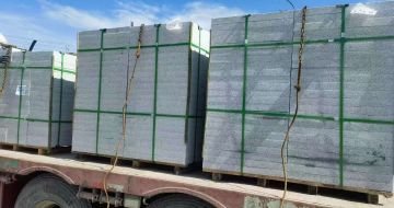 枣庄 芝麻白花岗岩地铺石装车日常