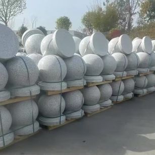 枣庄 白麻花岗岩石材圆球，石球，挡车球，隔离球，景观石球，风水球等