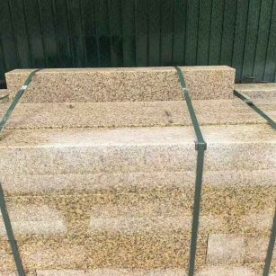 枣庄 黄金麻花岗岩石材机切面栏杆料半成品