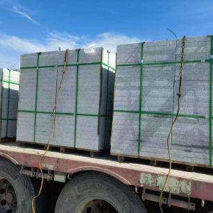 枣庄 芝麻白花岗岩地铺石装车日常