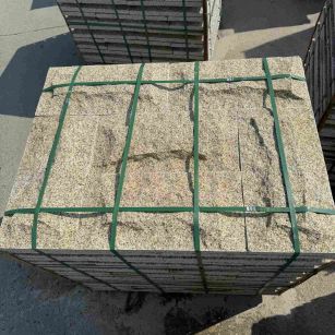 枣庄 黄金麻花岗岩石材自然面蘑菇石成品