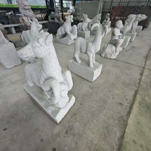 枣庄 芝麻白花岗岩造型立体雕刻——十二生肖