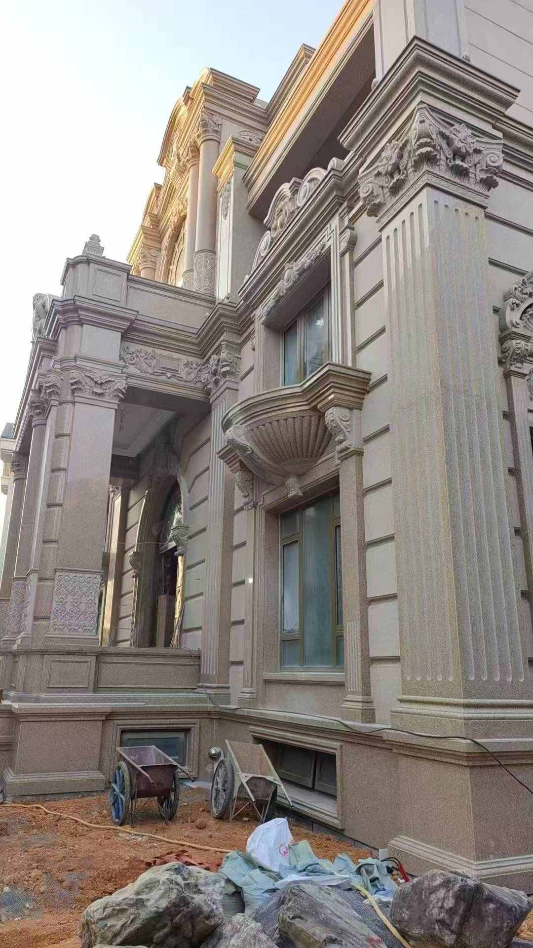 枣庄 黄金麻花岗岩光面别墅外墙干挂施工完成