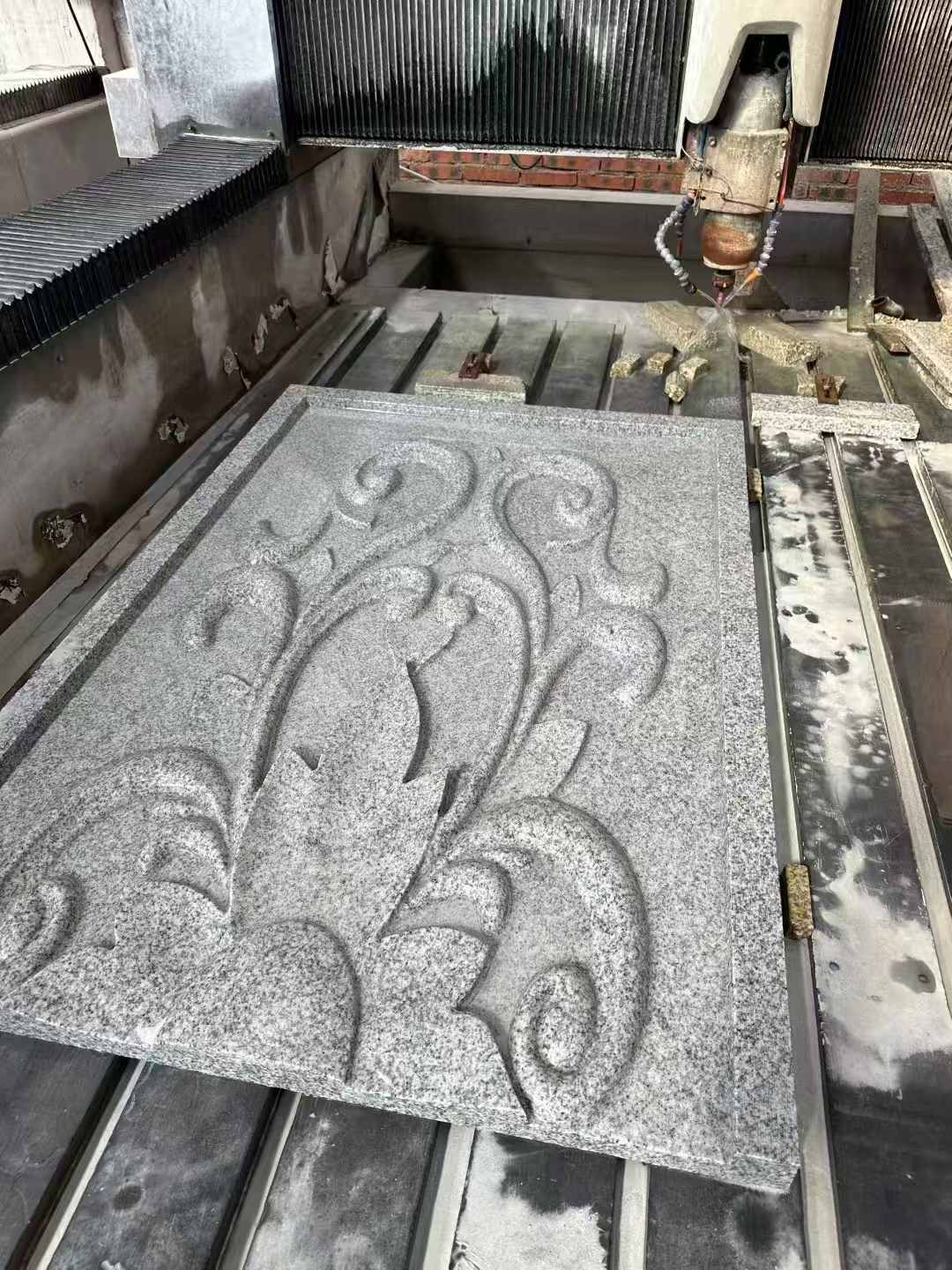 枣庄 白麻别墅干挂雕花板