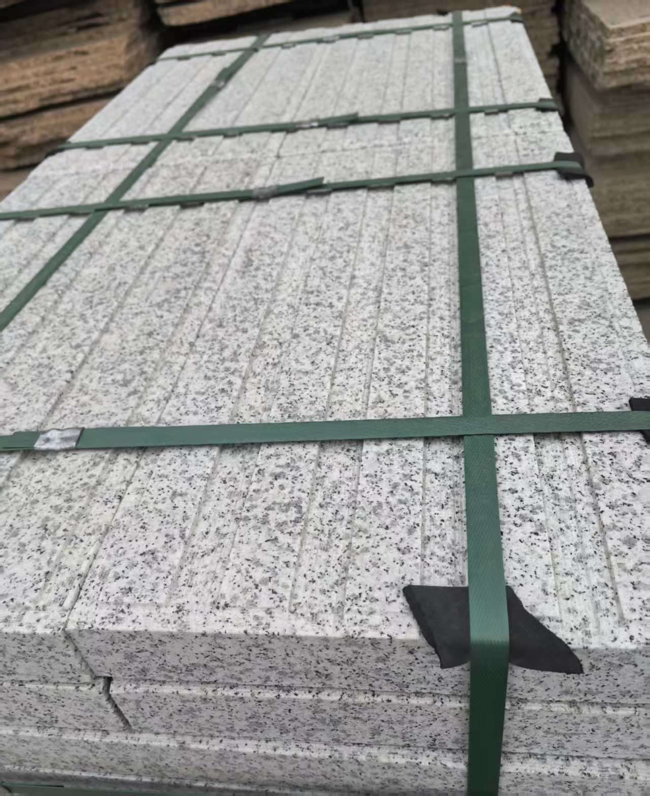 枣庄 白麻花岗岩直行盲道石，盲条，地铺石