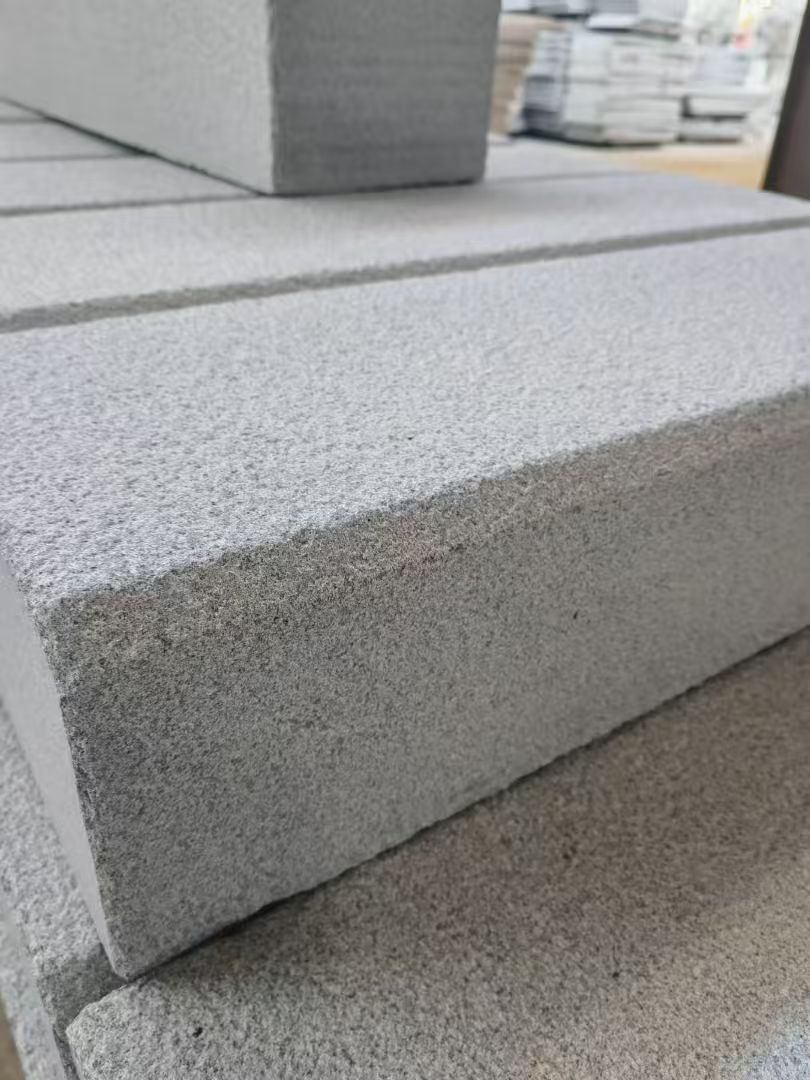 枣庄 芝麻灰荔枝面路沿石