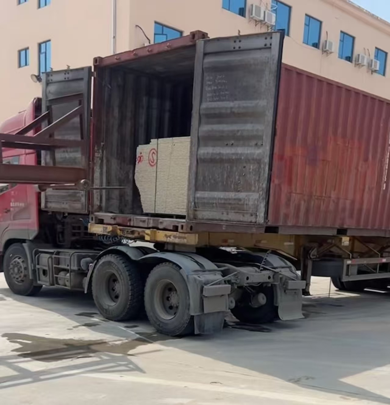 枣庄 黄金麻荔枝面毛板