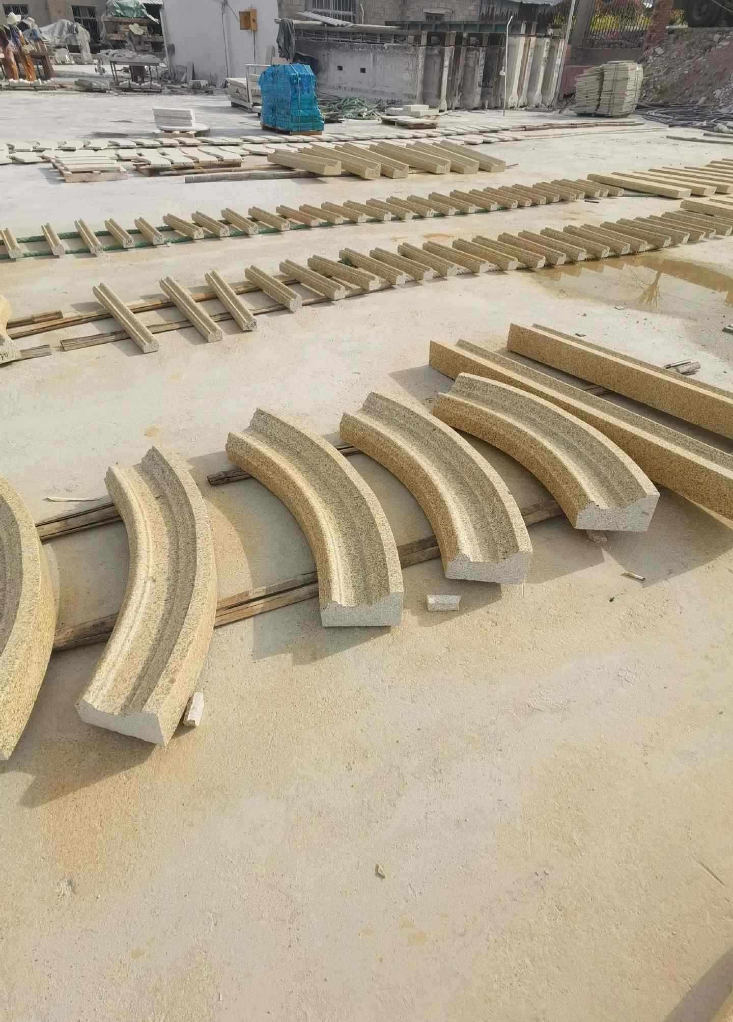 枣庄 黄金麻花岗岩别墅线条