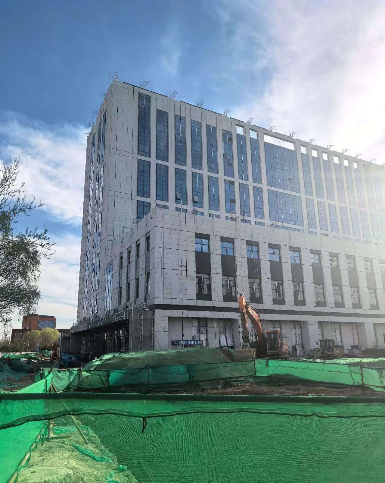 枣庄 白麻花岗岩石材外墙干挂